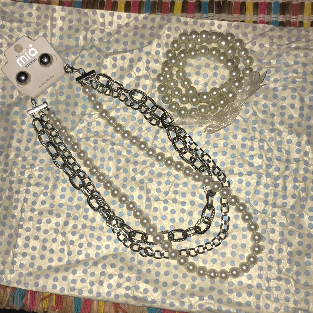 Mia collections